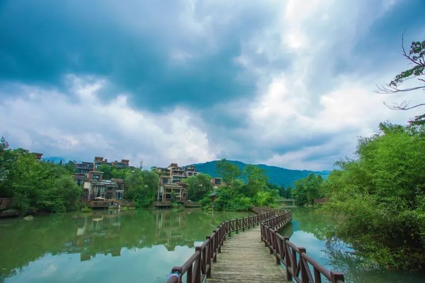 成都自驾贵阳旅游攻略_成都自驾峨眉山旅游攻略_峨眉乐山大佛旅游攻略