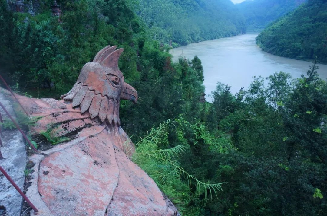 成都自驾峨眉山旅游攻略_峨眉乐山大佛旅游攻略_成都自驾贵阳旅游攻略