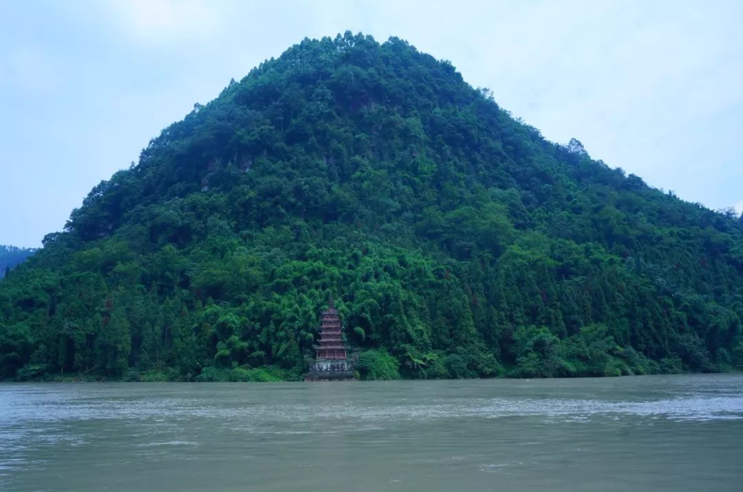 成都自驾峨眉山旅游攻略_成都自驾贵阳旅游攻略_峨眉乐山大佛旅游攻略