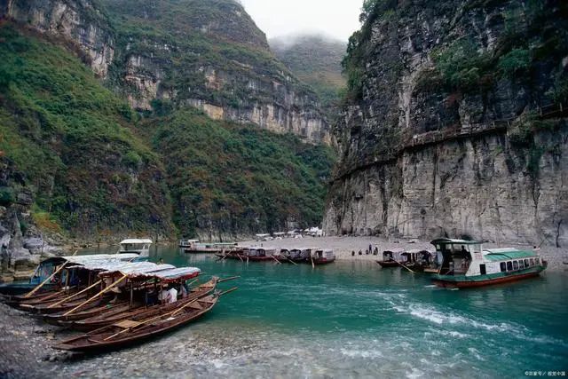 恩施鹤峰屏山峡谷天气预报_恩施屏山峡谷旅游攻略_鹤峰屏山峡谷旅游攻略