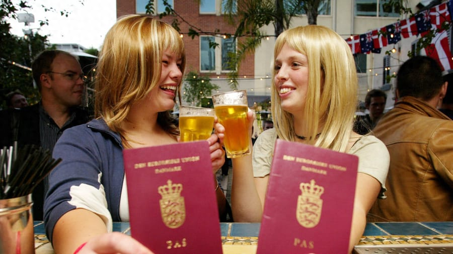 出国护照决定了你能到哪些国家去游玩