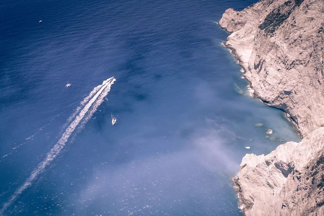 希腊爱琴海旅游攻略_希腊爱琴海旅游报价_希腊的爱琴海边