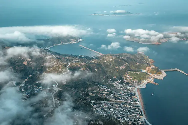 海岛旅游推荐国外_海岛国外旅游推荐地方_国外海岛旅游景点