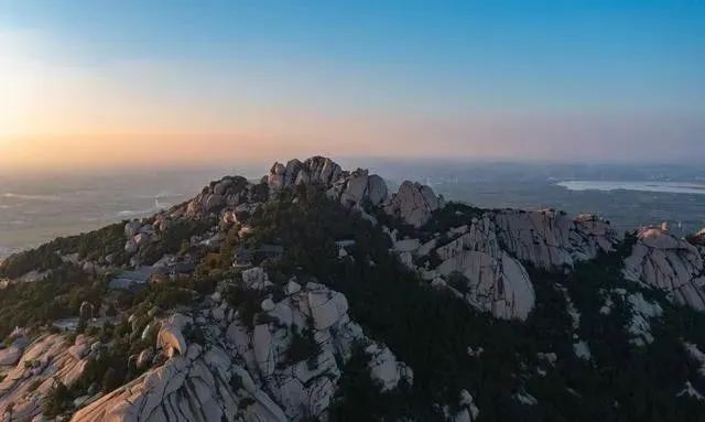 南阳有什么好玩的景点_南阳附近哪个温泉好玩_南阳72潭和七峰山哪个好玩