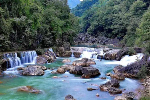 黔南旅游景点攻略_黔南旅游攻略_黔南旅游攻略景点必去