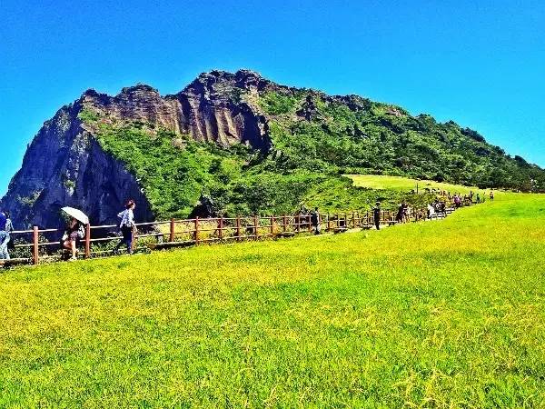 首尔济州岛旅游攻略_首尔济州岛_首尔和济州岛哪个更值得去