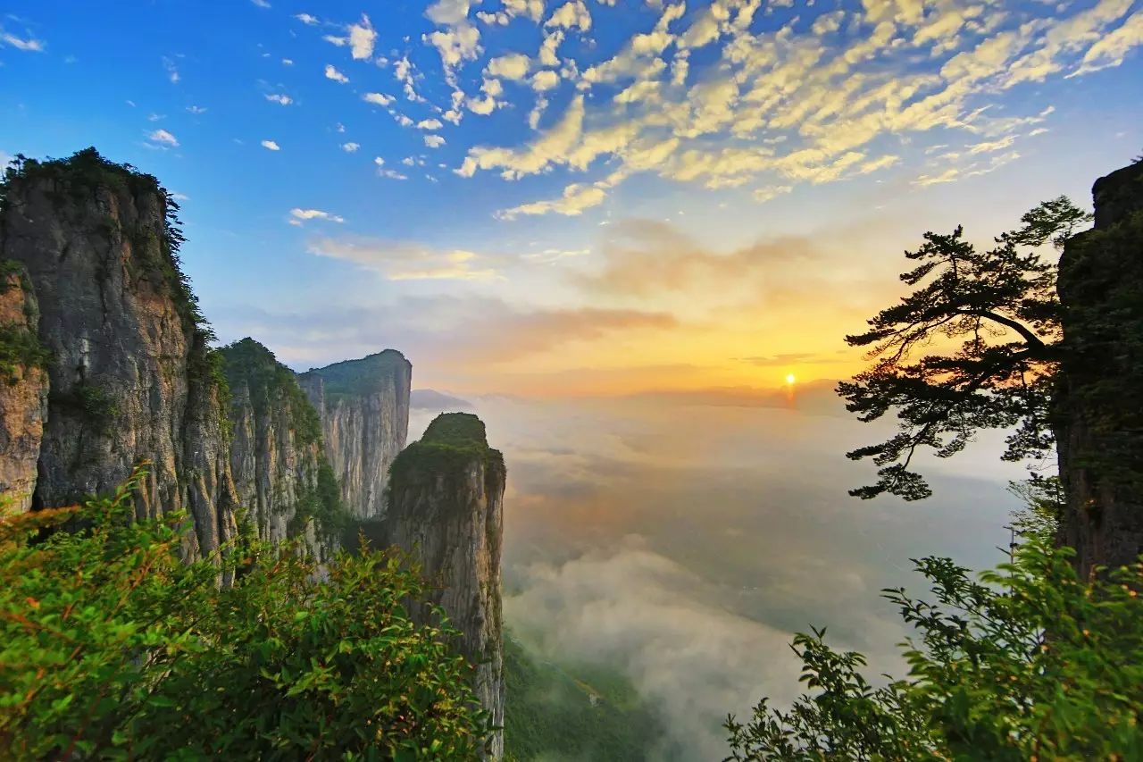 恩施大峡谷旅游攻略英文_大渡河峡谷旅游攻略_鹤峰屏山峡谷旅游攻略