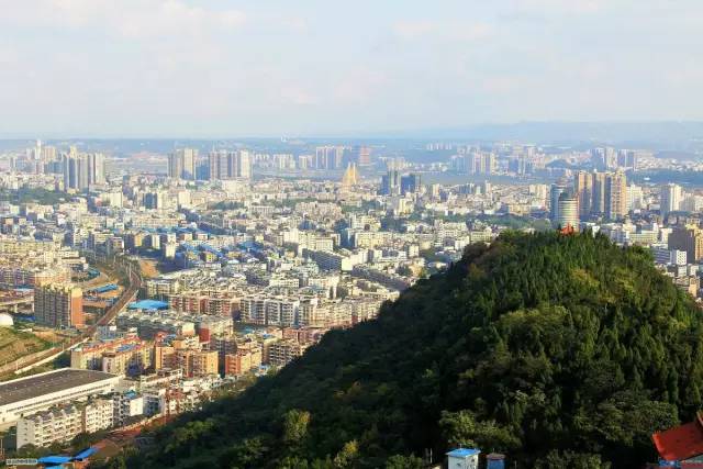 雅安市内旅游_雅安市区内旅游景点推荐_雅安市区旅游攻略