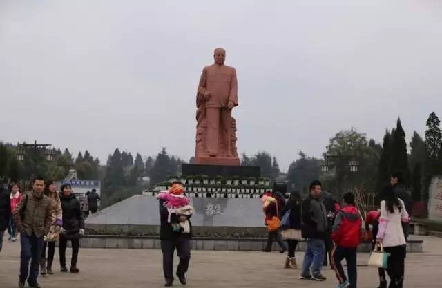 雅安市内旅游_雅安市区内旅游景点推荐_雅安市区旅游攻略