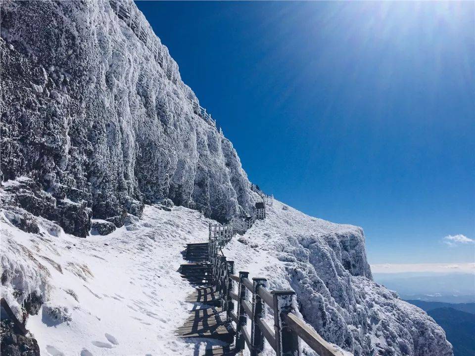 昆明轿子雪山一日游_云南昆明轿子雪山_昆明轿子雪山旅游攻略