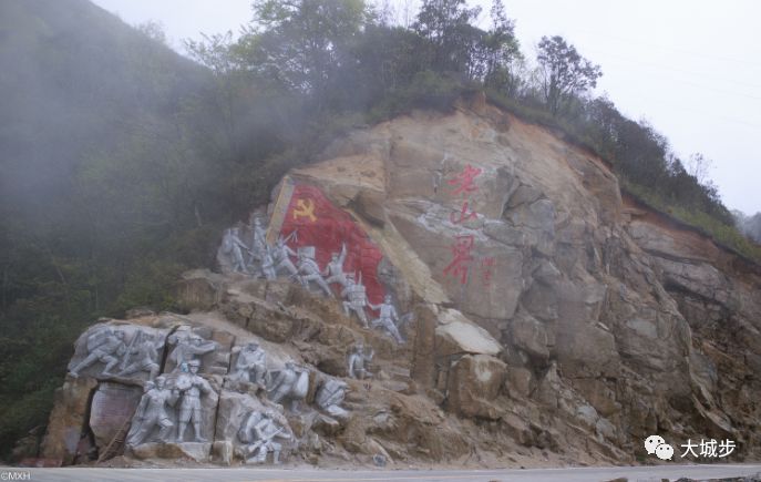 湘西景点有哪些_湘西矮寨和边城景点怎么样_湘西好玩的景点