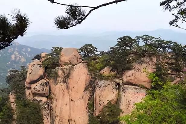 辽宁红海滩好玩的景点_辽宁红海滩好玩吗_辽宁红海滩附近景点