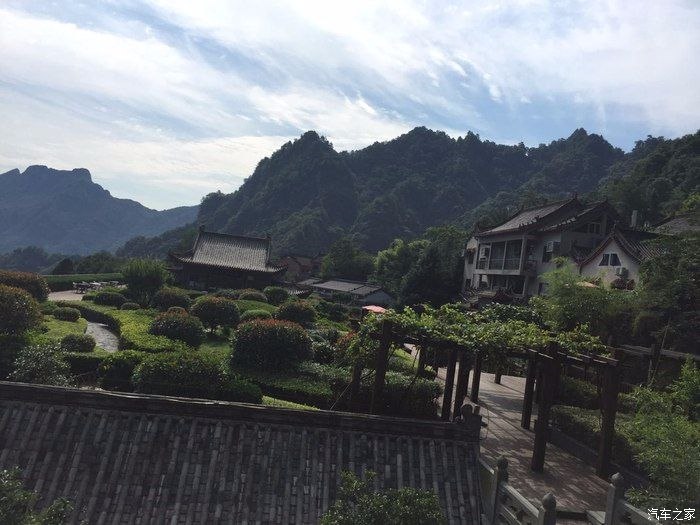 乐山黑竹沟旅游攻略_乐山大佛旅游攻略一天_成都乐山峨眉山旅游攻略