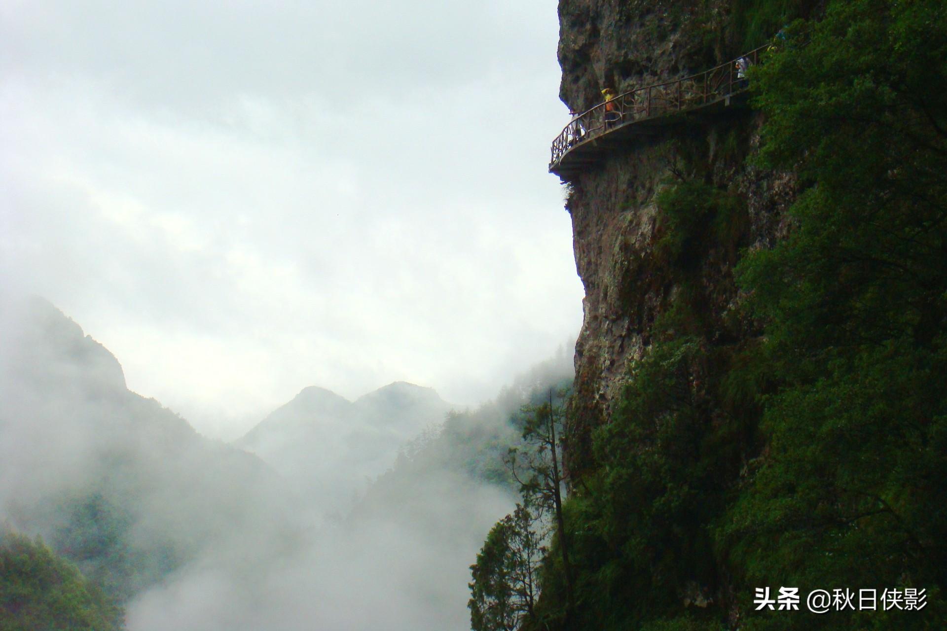 壶口瀑布游玩攻略_千家峒大泊水瀑布游玩攻略_牛角寨瀑布景区游玩攻略