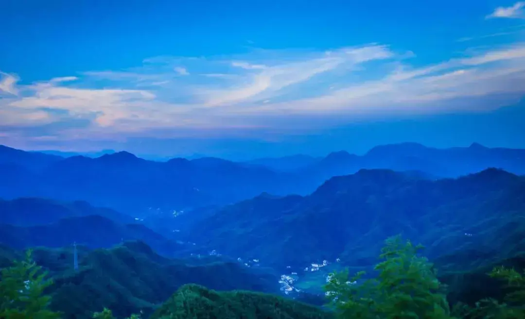 天柱山旅游攻略网_浚县大伾山旅游攻略_海坨山旅游攻略