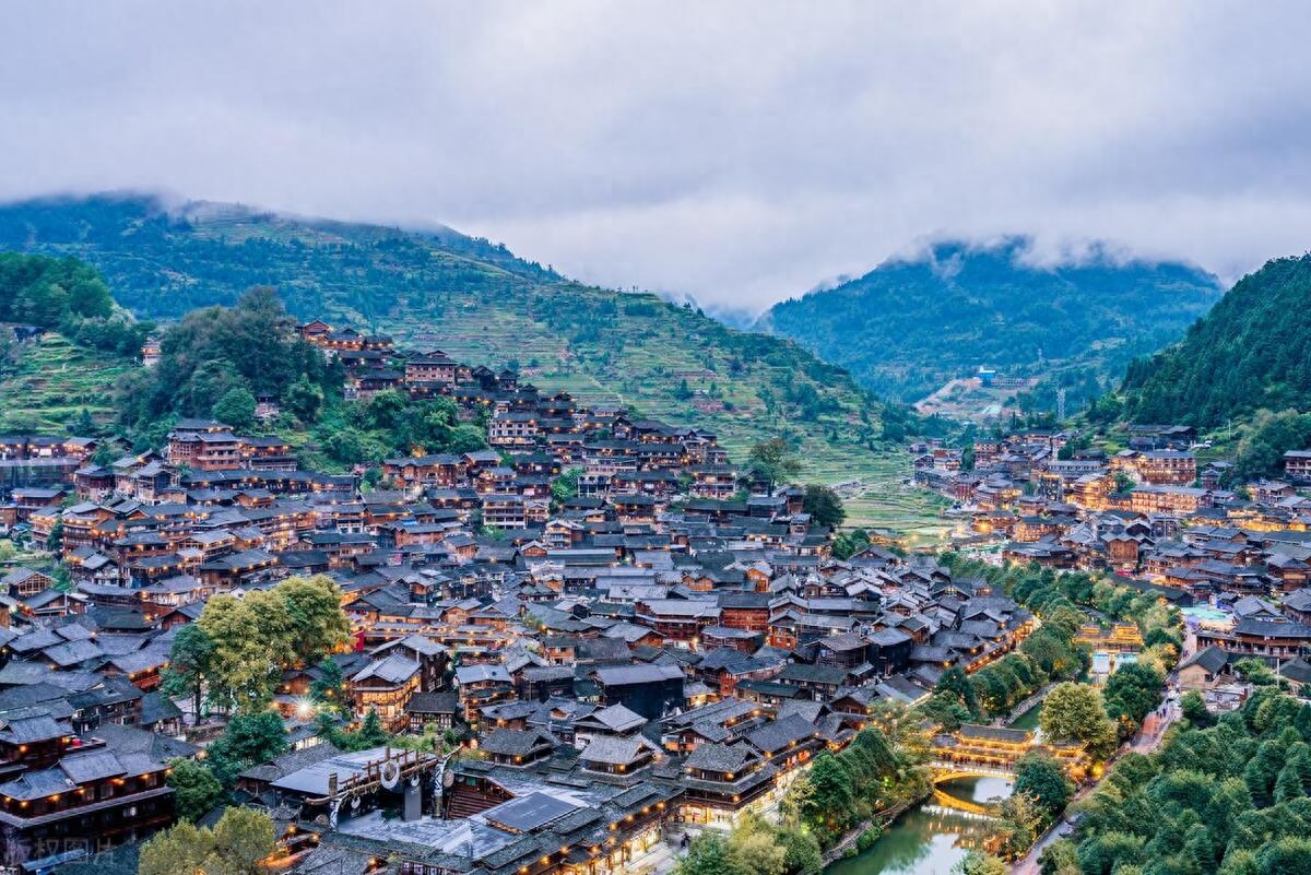 贵阳怎么去荔波大小七孔_贵阳大小七孔旅游攻略_荔波大小七孔旅游攻略