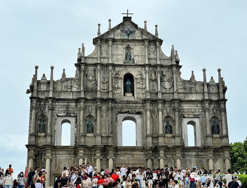 到香港和澳门游玩攻略_香港到澳门旅游攻略一日游_澳门去香港多远