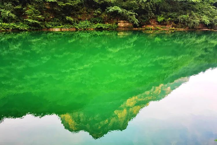 自驾游河南郭亮村旅游攻略_河南省郭亮村旅游_河南辉县郭亮村旅游攻略