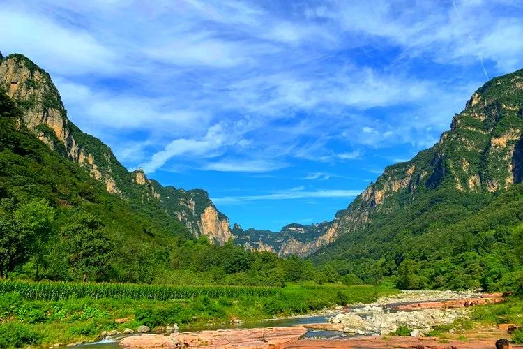 自驾游河南郭亮村旅游攻略_河南辉县郭亮村旅游攻略_河南省郭亮村旅游