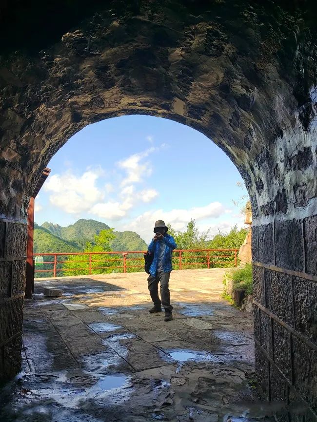 自驾游河南郭亮村旅游攻略_河南省郭亮村旅游_河南辉县郭亮村旅游攻略