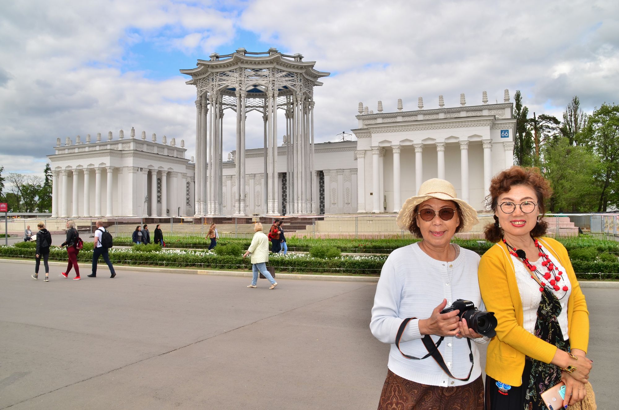 结婚国外旅游_国外结婚请帖设计_国外旅游结婚