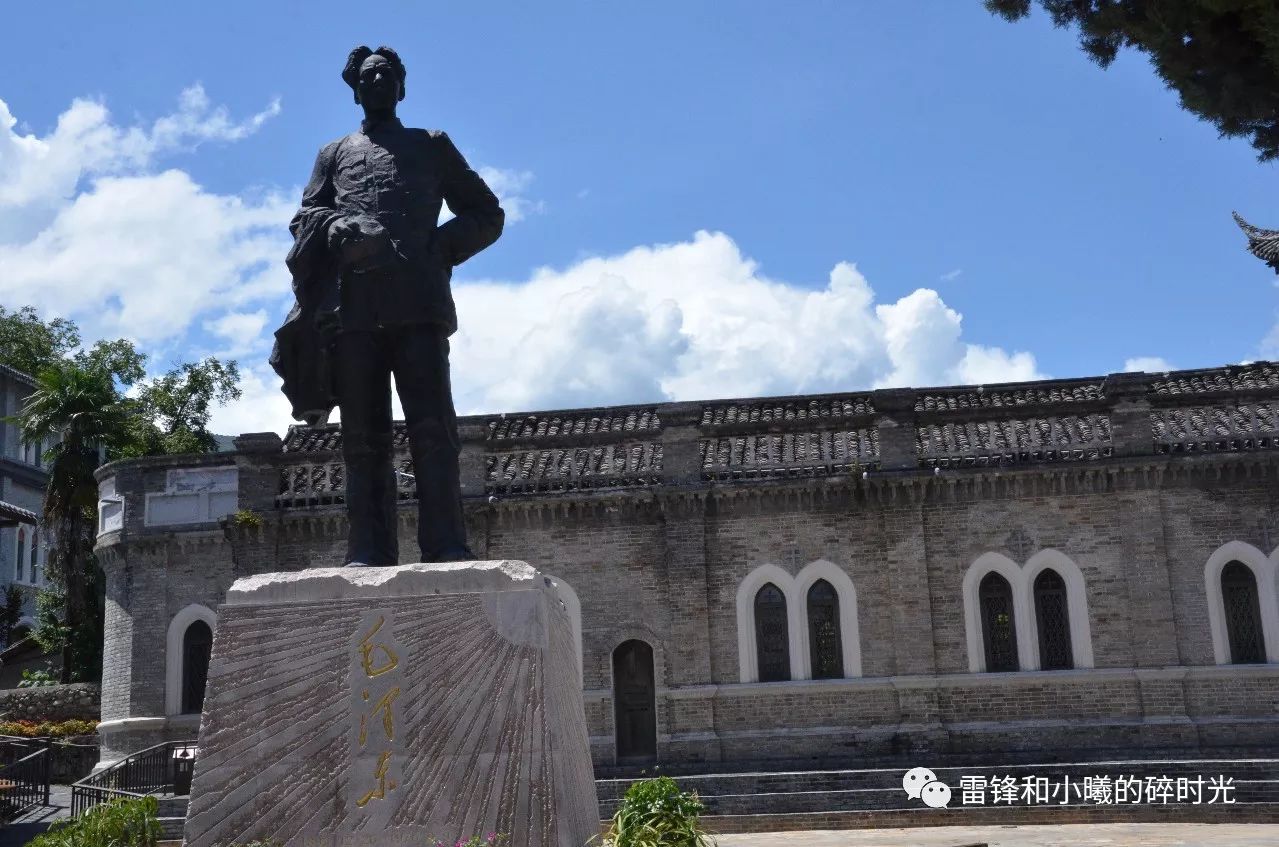 贡嘎山旅游攻略徒步_天露山徒步攻略_九皇山徒步一日游攻略