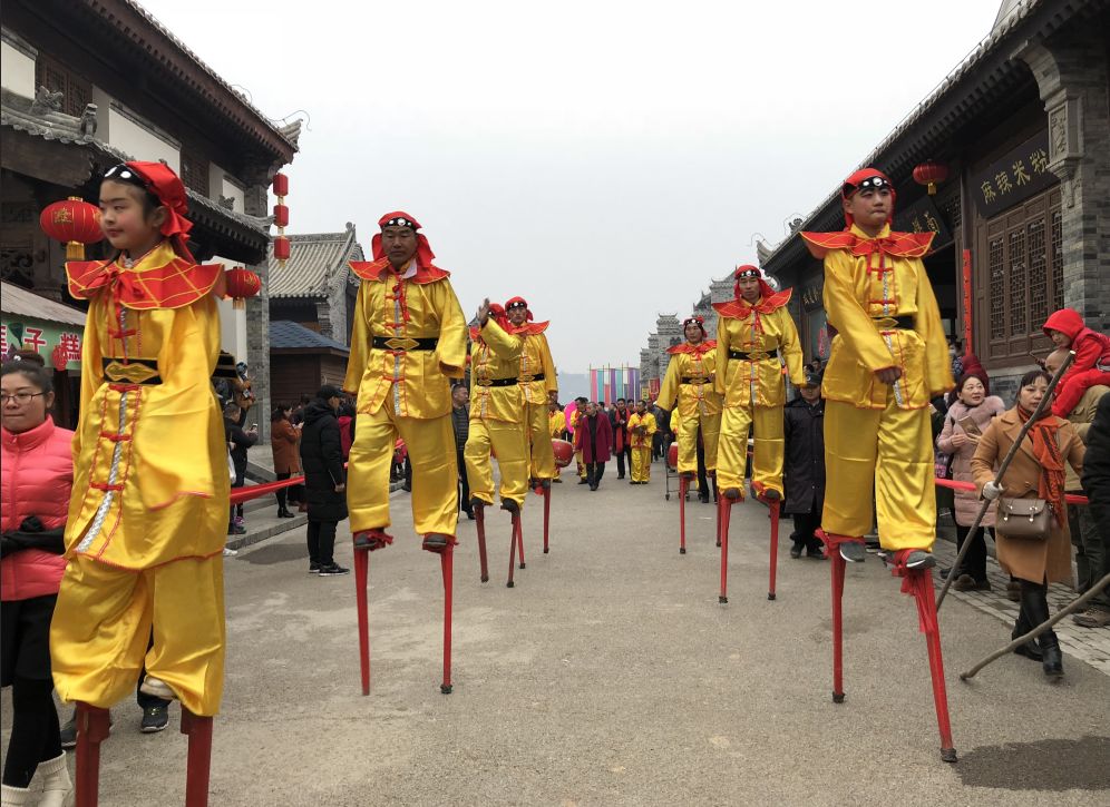 春节成都周边哪里好玩_西安周边春节好玩的地方_离西安不远的周边身份的好玩地方