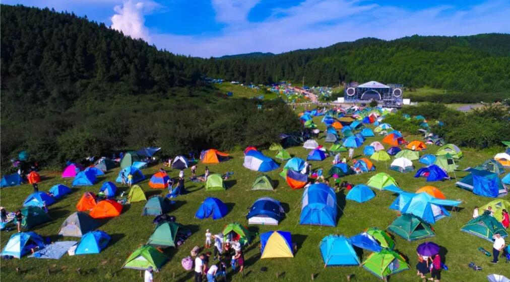 游玩仙女山_仙女山旅行团_仙女山旅游攻略4月