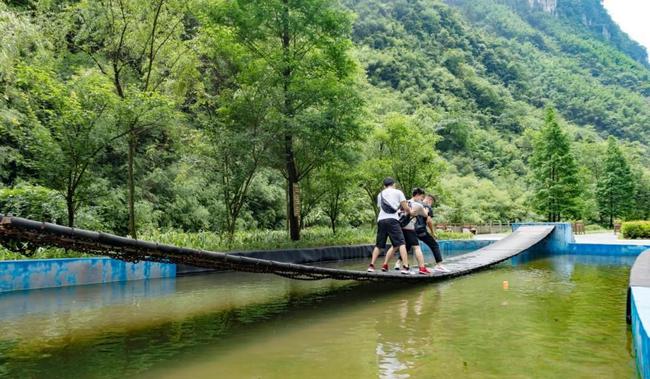 豆沙关大山包念湖旅游攻略_雁栖湖旅游攻略_雷波马湖旅游攻略