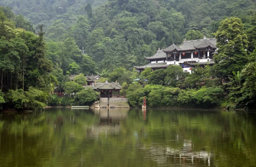 春节国内旅游最佳去处_春节国内旅游景点推荐_春节旅游最受欢迎景点