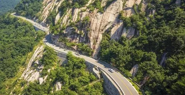 天目大峡谷旅游攻略_浙江西天目山旅游攻略_浙江天目西西山古树农家乐