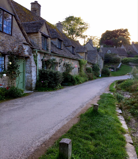 英国巴斯景点_攻略巴斯旅游英国多少钱_英国巴斯旅游攻略