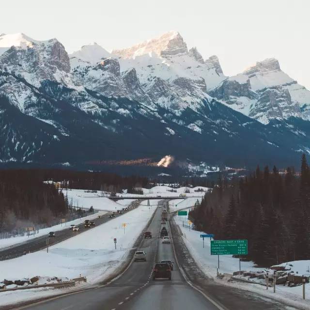 温哥华到班夫旅游攻略_攻略旅游温哥华到班夫岛的路线_温哥华到班夫国家公园多少公里