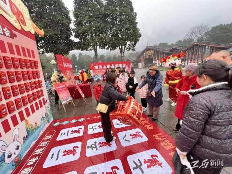 神农架春节好玩的景点_过年去神农架旅游攻略_春节神农架