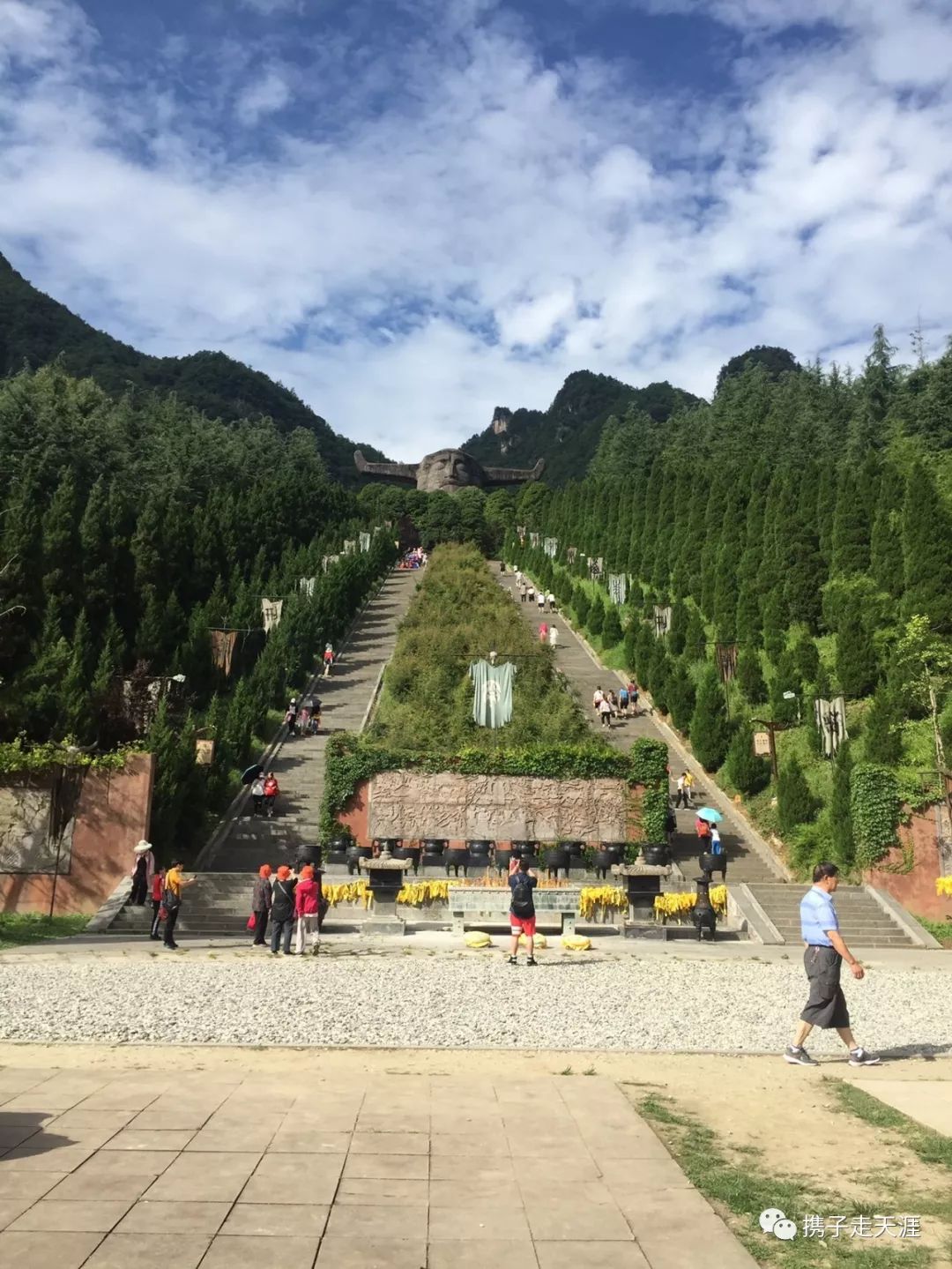 神龙架的景点介绍_神龙架在哪儿_神龙架天生桥旅游攻略