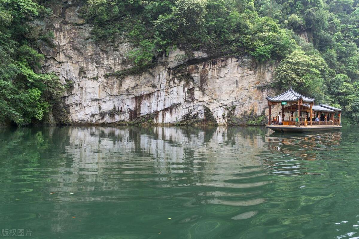 长沙凤凰古城游玩攻略_长沙去凤凰古城旅游攻略_长沙景点凤凰古城